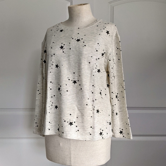 Monrow Pullover Lounge Top Star Print 3/4 Sleeve Round Neck Grey Black L NWT - Picture 10 of 14